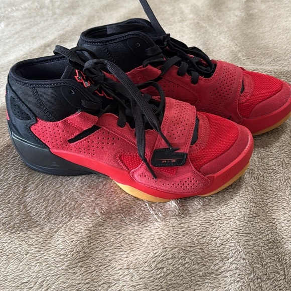 Air Jordan Zion Kids Red Suede and Black Basketball Shoes - Picture 3 of 12